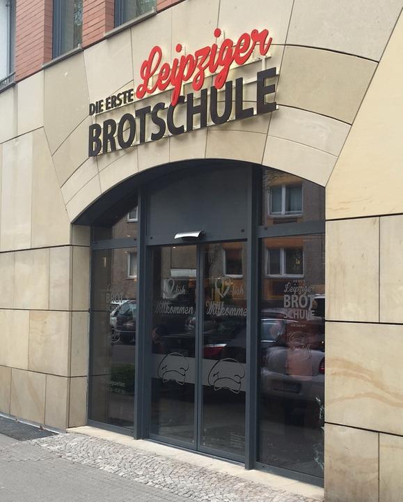 Die Erste Leipziger Brotschule Von und Mit Backhaus Wentzlaff